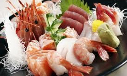 Lưu ý khi ăn thịt tái sống