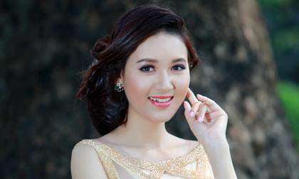 Chiêm ngưỡng nhan sắc mỏng manh của hoa khôi Phương Thảo