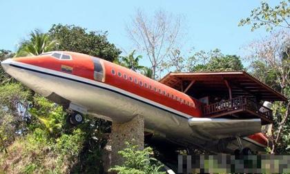 Ngắm ngôi nhà làm từ thân máy bay đẹp và độc