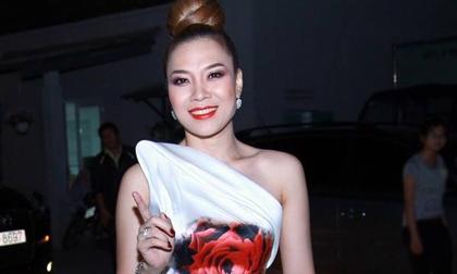Mỹ Tâm bất ngờ mặc đẹp sau nghi án hàng nhái