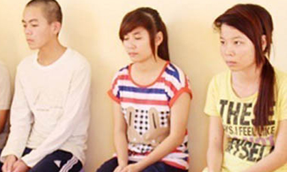 Đại gia hào hoa sập 'bẫy tình' thiếu nữ 17 tuổi