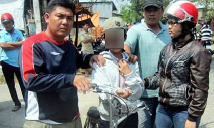 Bé gái 13 tuổi mỗi ngày kiếm 10 triệu đồng nhờ trộm xe