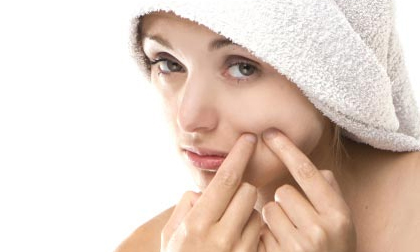 Xóa sẹo lõm do trứng cá siêu tiết kiệm trong tháng 3