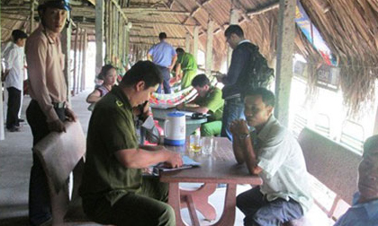 Thảm án chấn động Sài Gòn: Xẻo tai bạn tình giữa quán cà phê