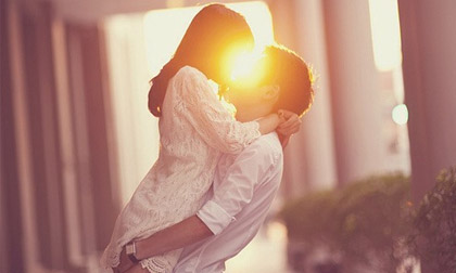 Hãy nói yêu nhau vào cá tháng tư