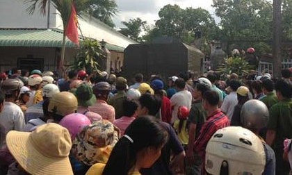 Thực nghiệm hiện trường vụ giết 2 người tại nhà trọ