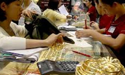 Cuối tuần, giá vàng nhích khiêm tốn 