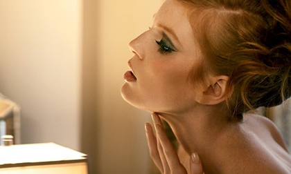 Tuyệt chiêu giúp da cổ trắng sáng mịn màng