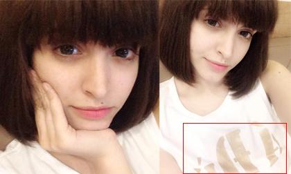 Andrea "liều" để mặt mộc và bị ném đá vì áo có từ văng tục