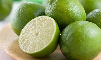 11 loại quả ăn vào là... trắng da