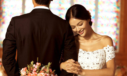 Chửa 2 tháng mới biết chồng là người lưỡng tính