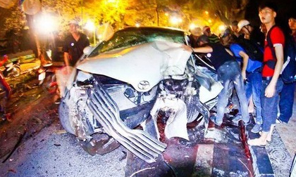 Hà Nội: Tai nạn kinh hoàng trên đường Thanh Niên