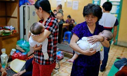 Mách mẹ chế độ dinh dưỡng tốt nhất cho trẻ bị sởi