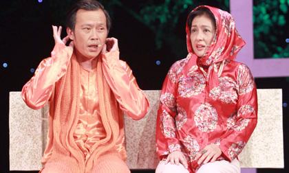 Liveshow 2 của Hoài Linh ở Hà Nội tràn ngập tiếng cười