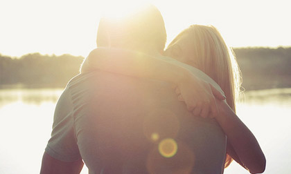 Yêu được thì cứ yêu đi, ai cũng chỉ sống có một lần tuổi trẻ!