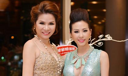 Hoa hậu Thu Hoài "đọ dáng" kiêu sa bên hoa hậu Bùi Thị Hà