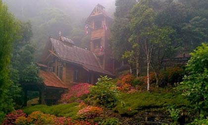 Nhà nguyện trong mây - Nơi thời gian ngưng đọng