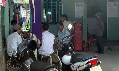 Một thanh niên tử vong vì ngộ độc rượu