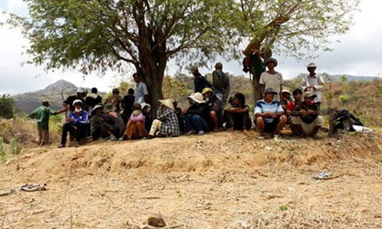 Bắt khẩn cấp 3 kẻ giết người, đốt xác