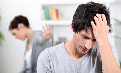 Chồng ăn nằm với 'gái nạ dòng' để 'trị' vợ