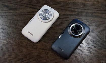 Samsung Galaxy K Zoom ra mắt, có camera 20,7 MP