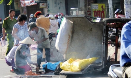 Xe chở rác rơi thùng, tài xế tử vong ngay tại chỗ