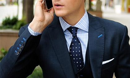 Đàn ông xài điện thoại di động nhiều dễ bị 'yếu'?