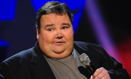 Sao 50 tuổi đột tử trong phòng khách sạn 