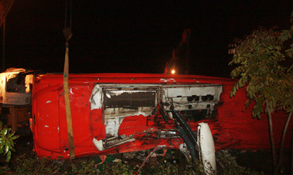 Lật xe giường nằm tại Lâm Đồng, 13 người nhập viện