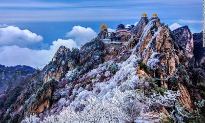 Núi 'Lão Quân' – ngàn dặm như tranh vẽ