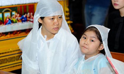 Vợ cố đạo diễn Hải Âu "vướng" nợ nần chục tỷ vì phim "Thạch sanh"