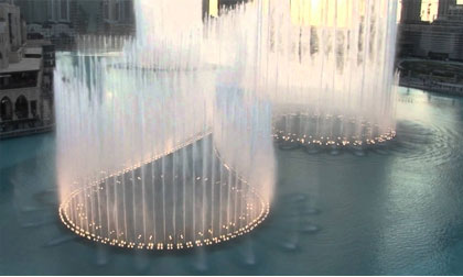 Chiêm ngưỡng đài phun nước lớn nhất thế giới