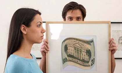 Chồng ki bo với vợ nhưng vung tiền cho gái