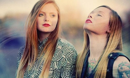 Yêu như "gái hư"...