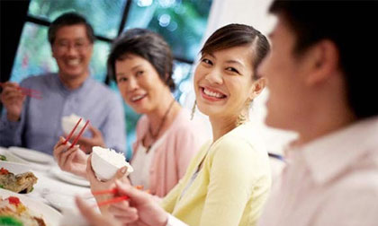 “Chết cười” chuyện chàng “cả ngố” ra mắt