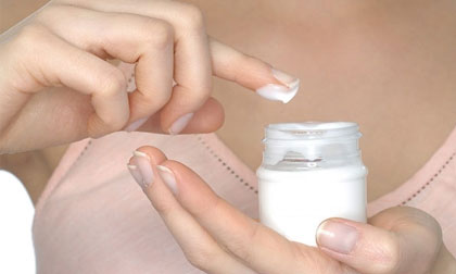 Sự thật kinh hoàng về kem siêu trắng da sau 2 ngày