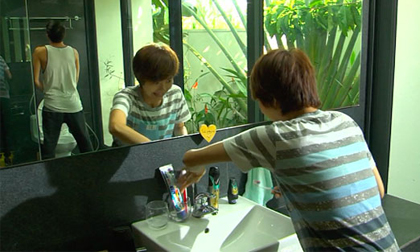 Minh Hằng tắm chung phòng, ngủ cùng giường với Lương Mạnh Hải