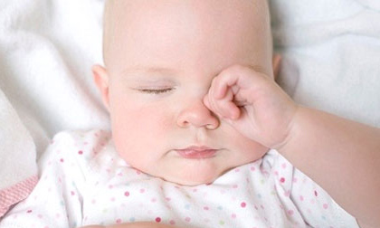 Điểm mặt những tác hại của đèn ngủ đến trẻ nhỏ