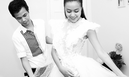 Hoàng Thùy Linh mặt mộc bất ngờ đi thử váy cưới