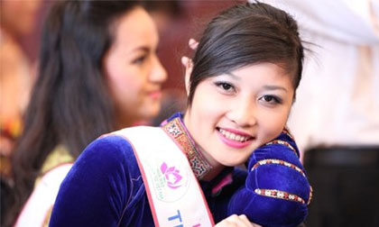 Hoa hậu Triệu Thị Hà xin trả lại vương miện