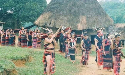 Những phong tục 'ngủ' kỳ lạ của trai gái miền sơn cước