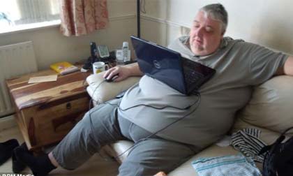 Người đàn ông giảm tới 121,6kg trong 18 tháng