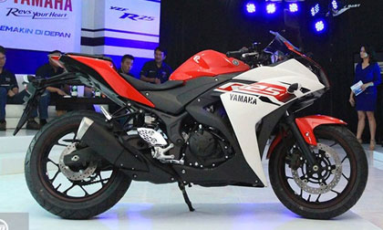 Cận cảnh Yamaha R25 phiên bản sản xuất mang dáng dấp siêu môtô