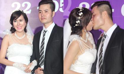 Đám cưới Mai Thỏ: Cô dâu ân cần chăm sóc chú rể trong tiệc cưới