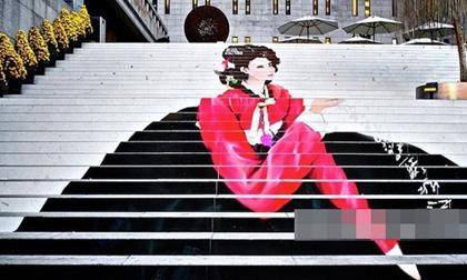 Ngắm những bậc cầu thang được vẽ cầu kỳ ấn tượng