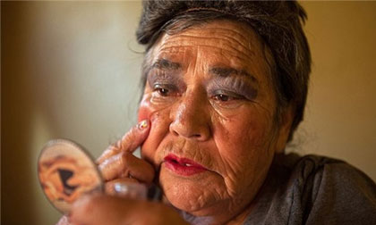 Chùm ảnh: Cuộc sống "nghỉ hưu" của gái mại dâm