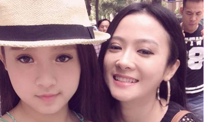 Cận cảnh nhan sắc mặn mà của chị gái hot girl Huyền Baby