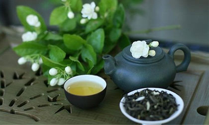 Mách bạn các thực phẩm "đánh bay" cái nóng mùa hè