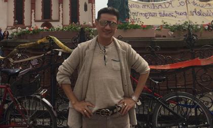 Đàm Vĩnh Hưng thảnh thơi du ngoạn Châu Âu