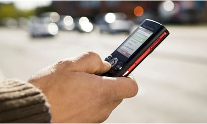 Con thoát nạn vì bố không đọc tin nhắn tống tiền